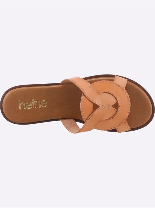 Mules De Fabrication Espagnole - Taille Standard - Helline - Kiabi Mules De Fabrication Espagnole - Taille Standard - Helline - Kiabi