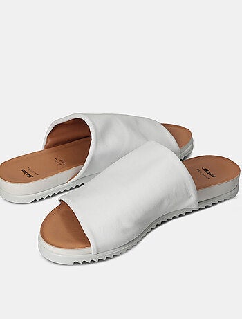 Mules en cuir BATA