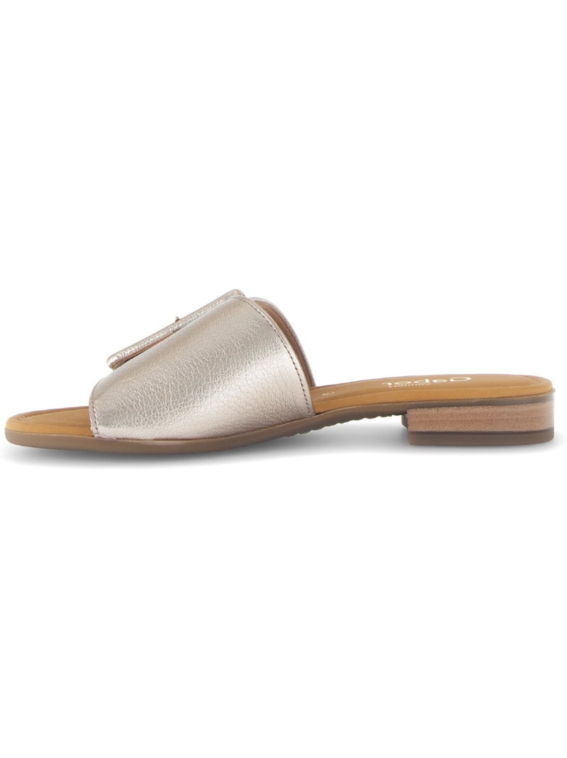 Mules  en cuir métallisé Doré/or - Kiabi