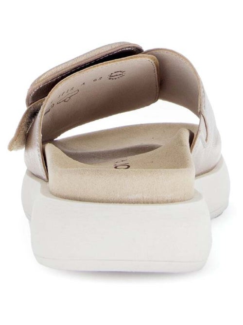 Mules  en cuir métallisé - Kiabi
