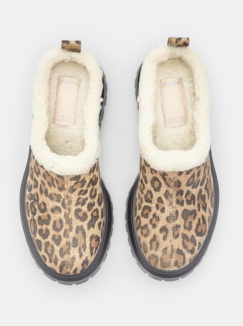 Mules en daim BATA - Kiabi