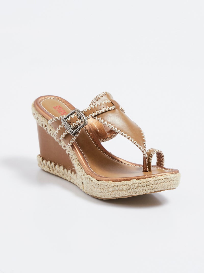 Mules entredoigts à talon compensé Beige - Kiabi