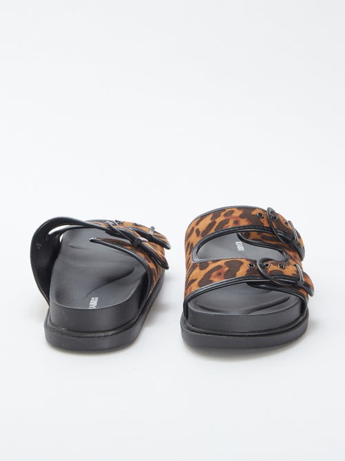 Mules épaisses avec imprimé léopard - Kiabi