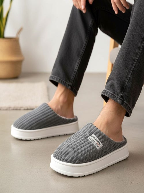 Mules homme velours côtelé MU10122 - Kiabi