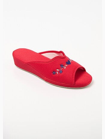 Mules largeur confort brodées talon compensé enrobé