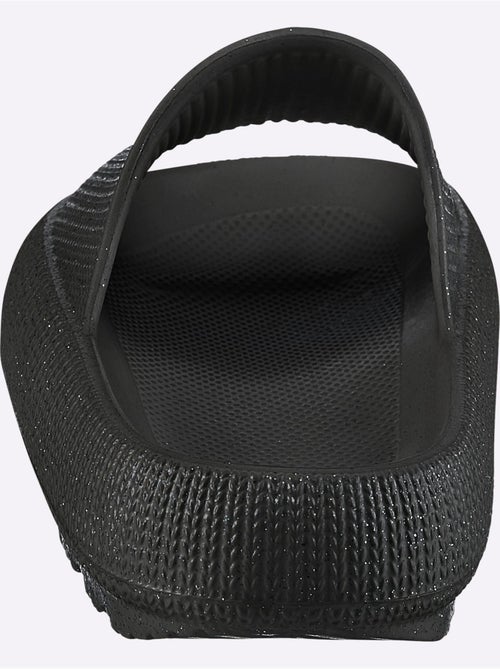 Mules Matière Synthétique - Taille Standard - Helline - Kiabi Mules Matière Synthétique - Taille Standard - Helline - Kiabi
