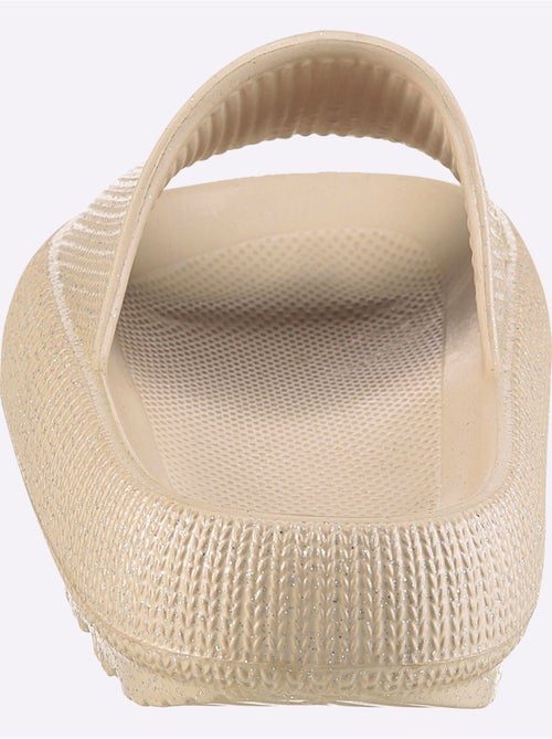 Mules Matière Synthétique - Taille Standard - Helline - Kiabi Mules Matière Synthétique - Taille Standard - Helline - Kiabi