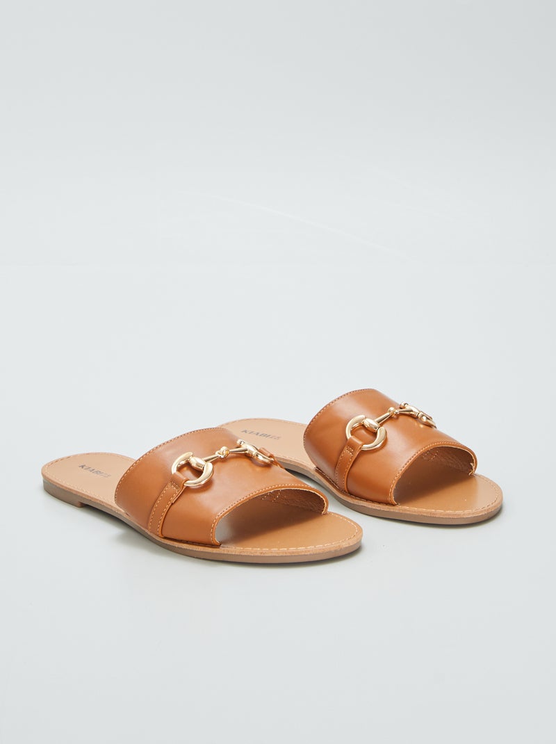 Mules plates avec boucle dorée Marron - Kiabi