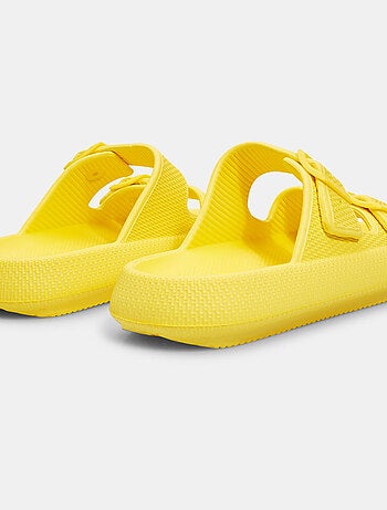 Mules plates avec brides BATA