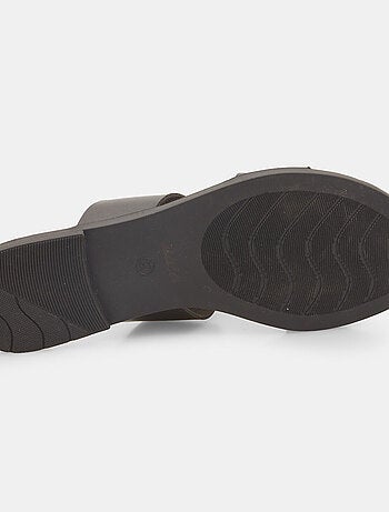 Mules plates avec chaîne BATA