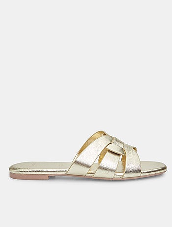 Mules plates BATA