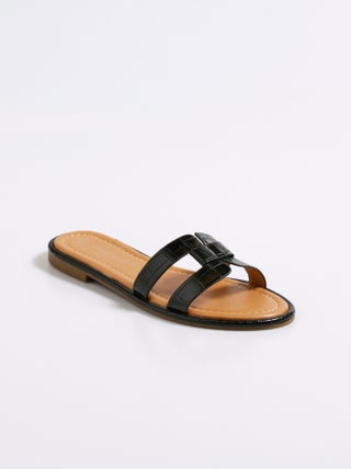 Mules plates chic façon croco