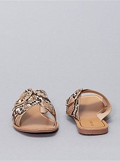 Mules plates texturé 'écailles' - Kiabi
