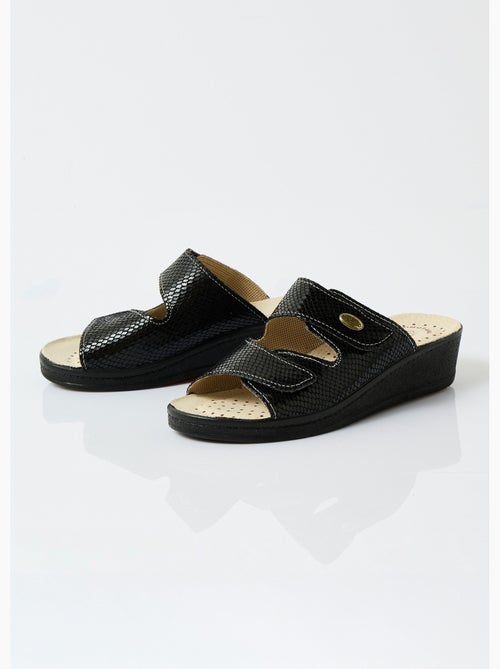 Mules scratchées grande largeur cuir - afibel - Kiabi Mules scratchées grande largeur cuir - afibel - Kiabi