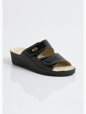 Mules scratchées grande largeur cuir