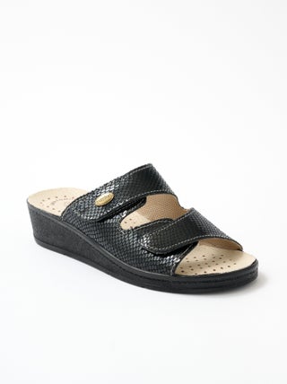 Mules scratchées grande largeur cuir
