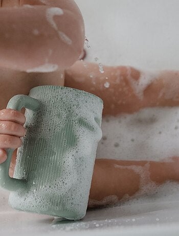 Mushie - gobelet de rinçage pour le bain