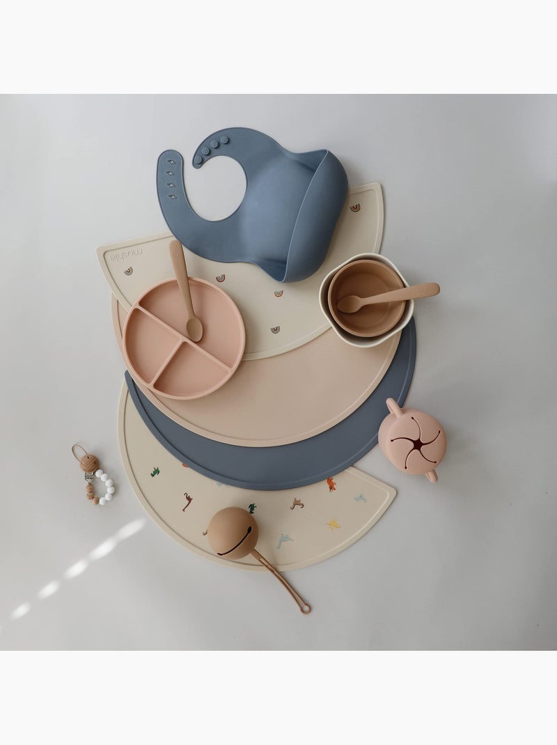 Mushie - set de table en silicone bleu marine à motif planètes pour enfant Bleu marine - Kiabi