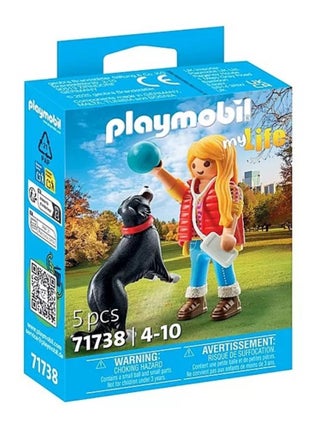 My Life Jeune fille avec chien de montagne