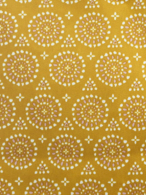 Nappe anti-tâche ethnique - Kiabi Nappe anti-tâche ethnique - Kiabi
