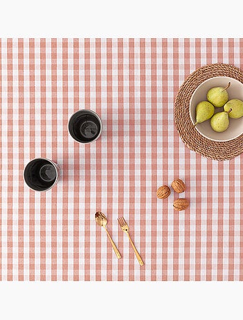 Nappe anti-taches à carreaux vichy, tissée, toucher textile - Gamusi.