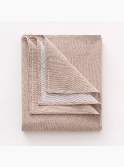 Nappe anti-taches en coton uni, tissu chiné. Tombé naturel, effet tissu - Gamusi. - Kiabi Nappe anti-taches en coton uni, tissu chiné. Tombé naturel, effet tissu - Gamusi. - Kiabi