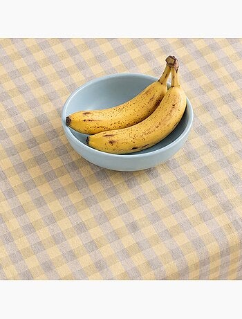 Nappe antitache à carreaux vichy. Mélange de coton et lin tissé, toucher naturel - Gamusi.