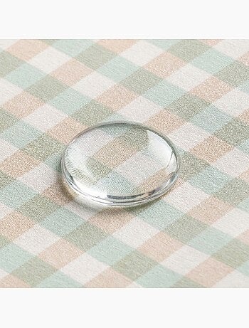 Nappe antitache à carreaux vichy. Mélange de coton et lin tissé, toucher naturel - Gamusi.