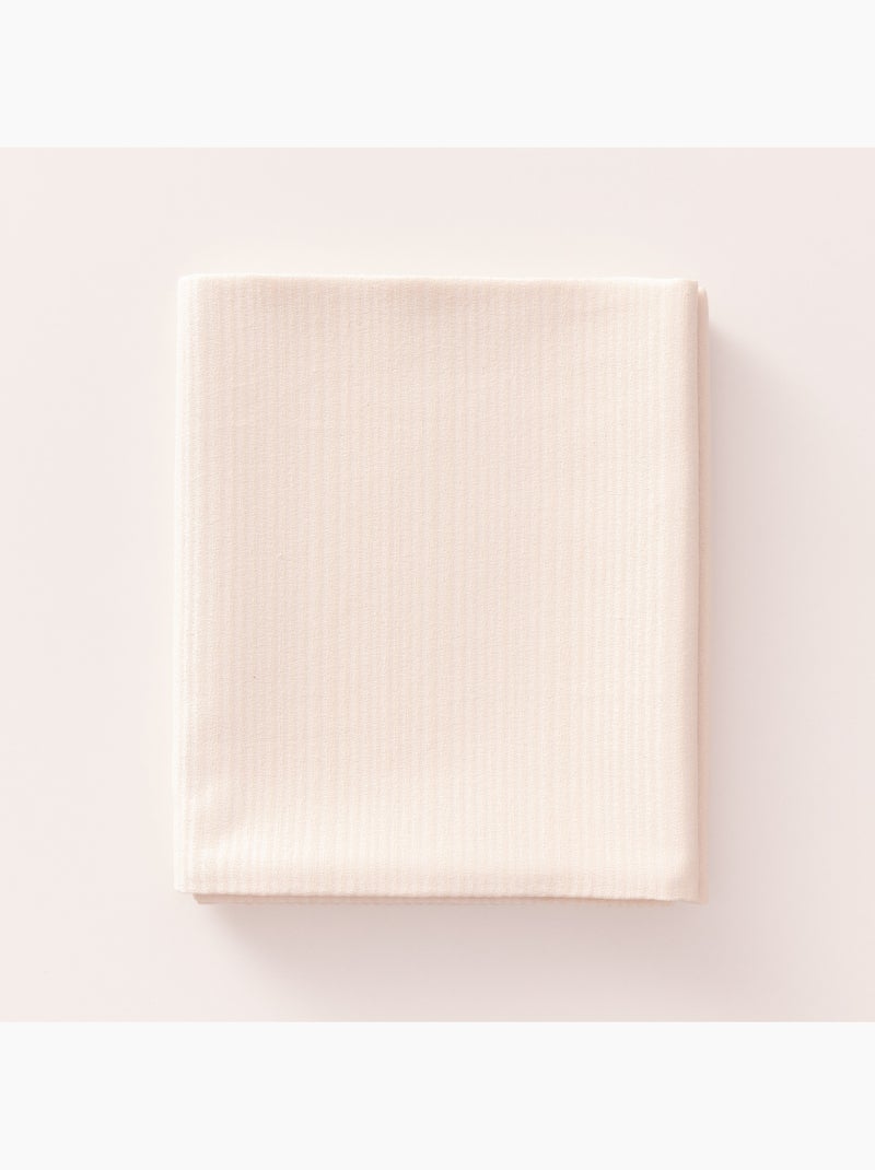 Nappe antitache avec tissu texturé à fines rayures - Gamusi. Crème - Kiabi