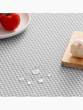 Nappe antitache avec tissu texturé, motif à carreaux quadrillés - Gamusi.