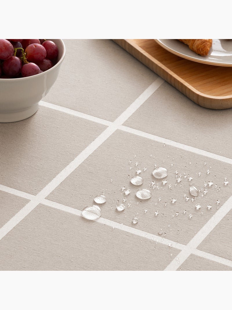 Nappe antitache avec tissu texturé, motif à grands carreaux - Gamusi. Beige - Kiabi