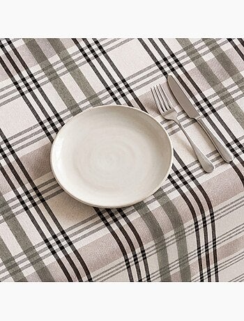Nappe antitache motif tartan, toucher et tombé naturels - Gamusi.
