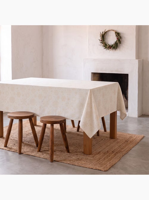 Nappe de noël en coton, flocons de neige dorés en relief - gamusi - Kiabi Nappe de noël en coton, flocons de neige dorés en relief - gamusi - Kiabi