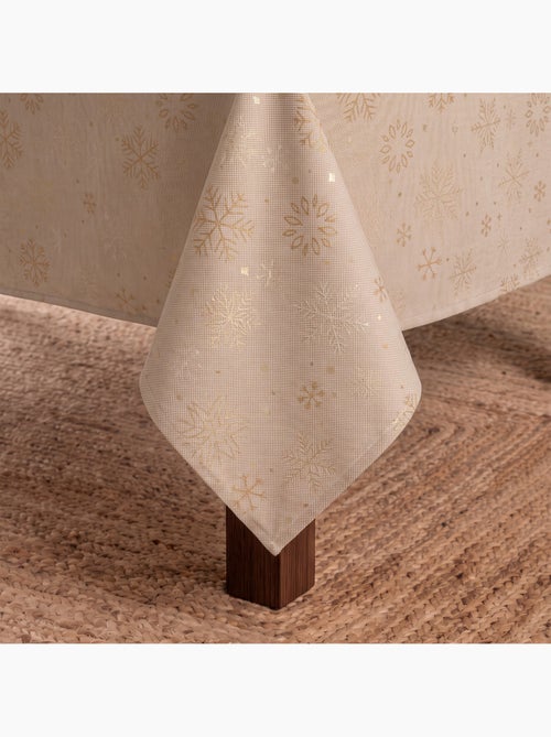 Nappe de noël en coton, flocons de neige dorés en relief - gamusi - Kiabi Nappe de noël en coton, flocons de neige dorés en relief - gamusi - Kiabi