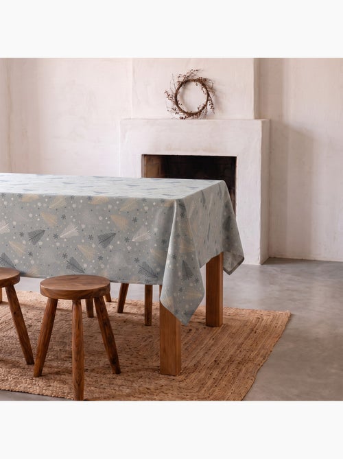 Nappe de noël en coton, sapins et étoiles dorés en relief - gamusi - Kiabi Nappe de noël en coton, sapins et étoiles dorés en relief - gamusi - Kiabi