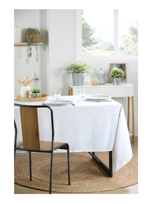 Nappe en polyester finition ourlet Nels - Kiabi