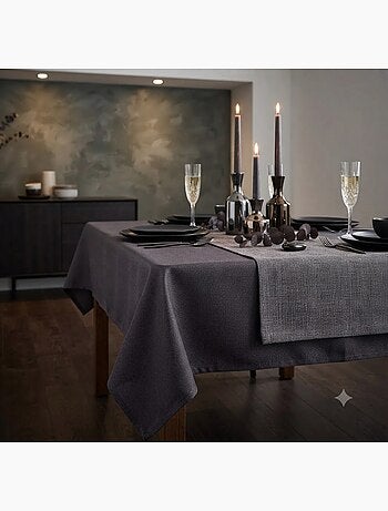 Nappe en polyester finition ourlet Nels