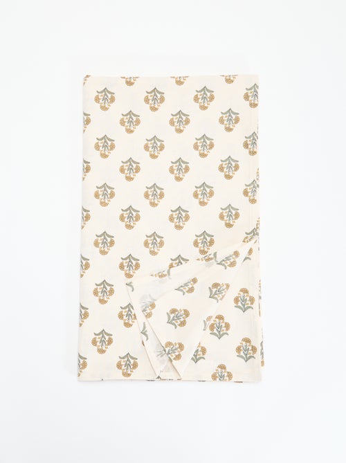 Nappe imprimée à fleurs 150x300 cm - Kiabi Nappe imprimée à fleurs 150x300 cm - Kiabi