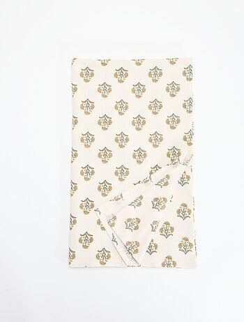 Nappe imprimée à fleurs