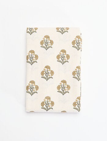 Nappe imprimée à fleurs