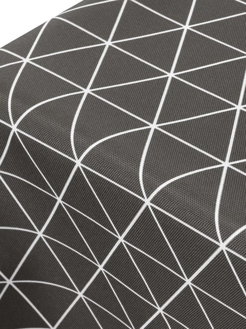 Nappe imprimée polyester PACO géométrique Rectangulaire - Kiabi Nappe imprimée polyester PACO géométrique Rectangulaire - Kiabi