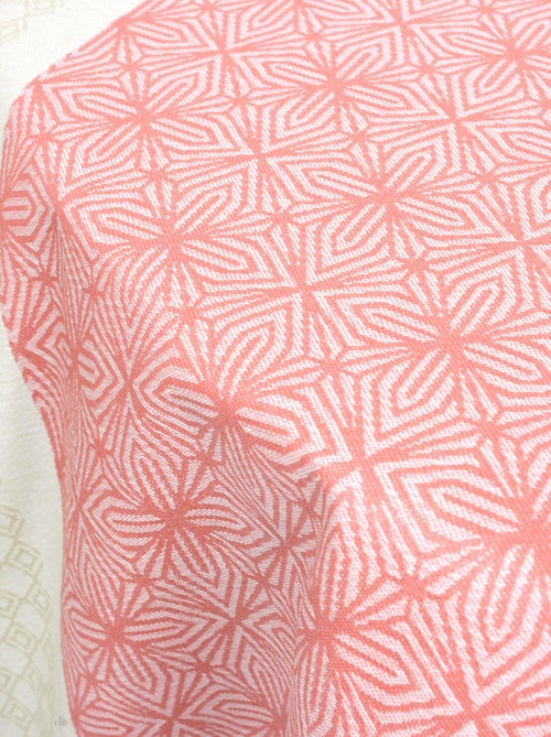 Nappe Jacquard enduction acrylique CHARLESTON Ovale - Kiabi Nappe Jacquard enduction acrylique CHARLESTON Ovale - Kiabi