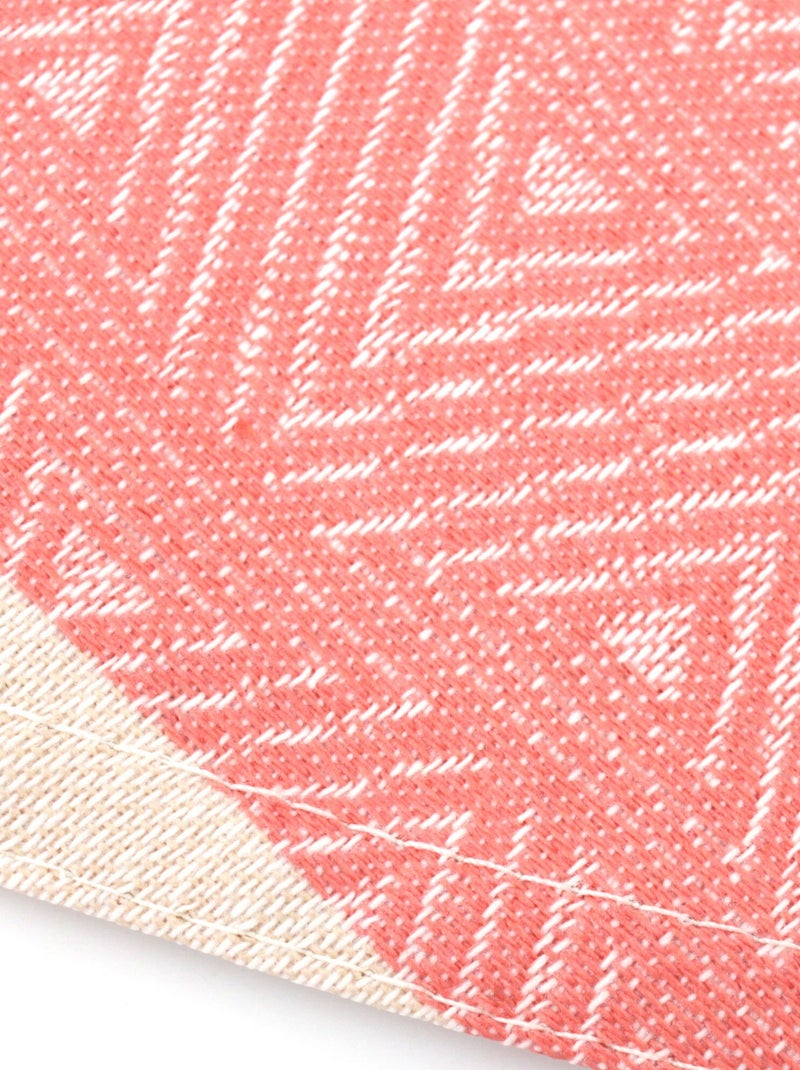 Nappe Jacquard enduction acrylique CHARLESTON Rond Rouge - Kiabi