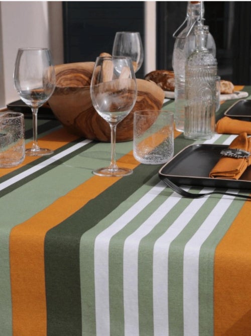 Nappe plastifiée à rayures outdoor - Kiabi