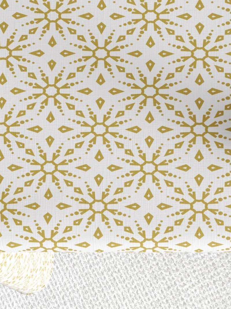 Nappe Polyester à motifs Flocon Beige - Kiabi
