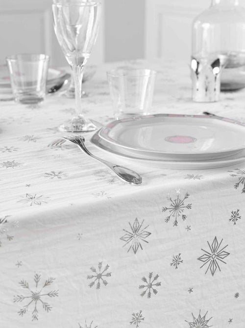 Nappe rectangulaire 140x240 imprimée flocons argentés - Kiabi Nappe rectangulaire 140x240 imprimée flocons argentés - Kiabi