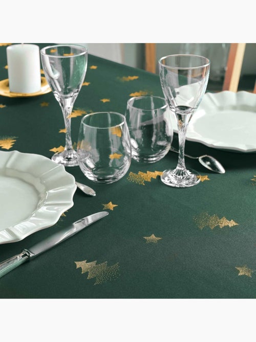 Nappe rectangulaire 150x300 antitache sapin vert et doré - Kiabi Nappe rectangulaire 150x300 antitache sapin vert et doré - Kiabi