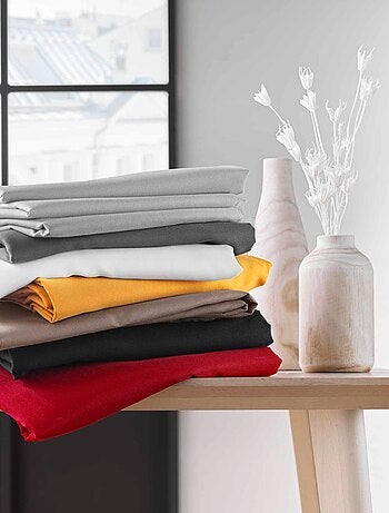 Nappe rectangulaire unie Essentiel