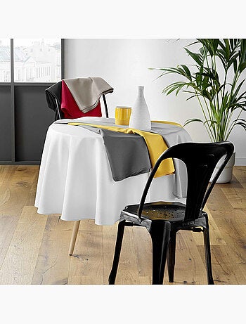 Nappe ronde – Polyester uni – Essentiel – Finition ourlet