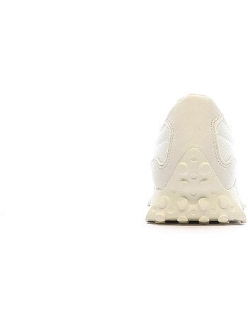 New Balance 327 Baskets Blanches/Beiges Femme